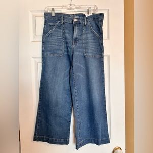 Wide leg capri size 8